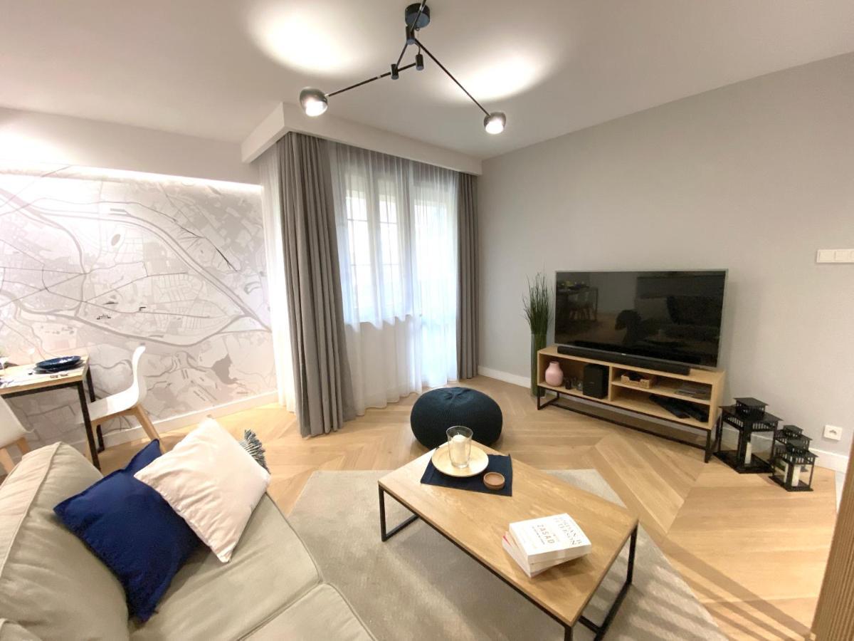 Mycherry - Old Town Apartment - Wiezienna 21C Wrocław Kültér fotó