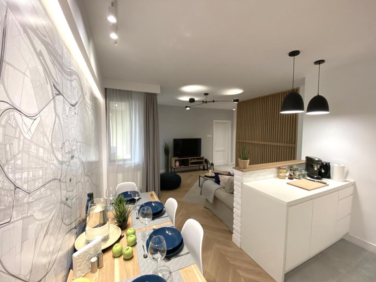 Mycherry - Old Town Apartment - Wiezienna 21C Wrocław Kültér fotó